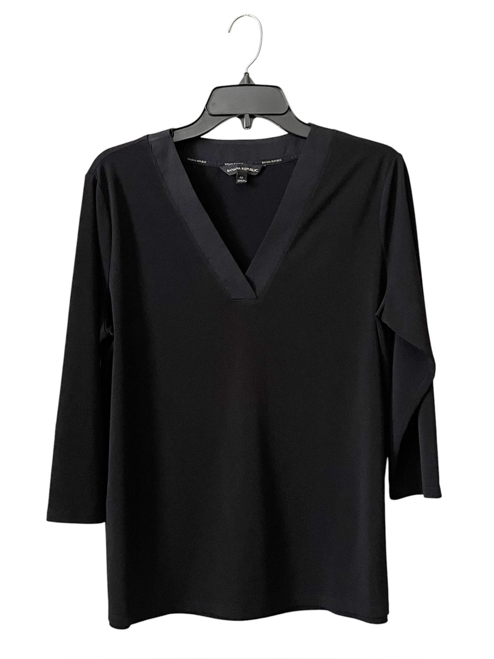 Banana Republic V-Neck Top Women's Size M Black Satin Trimmed Neckline 3/4 Slv